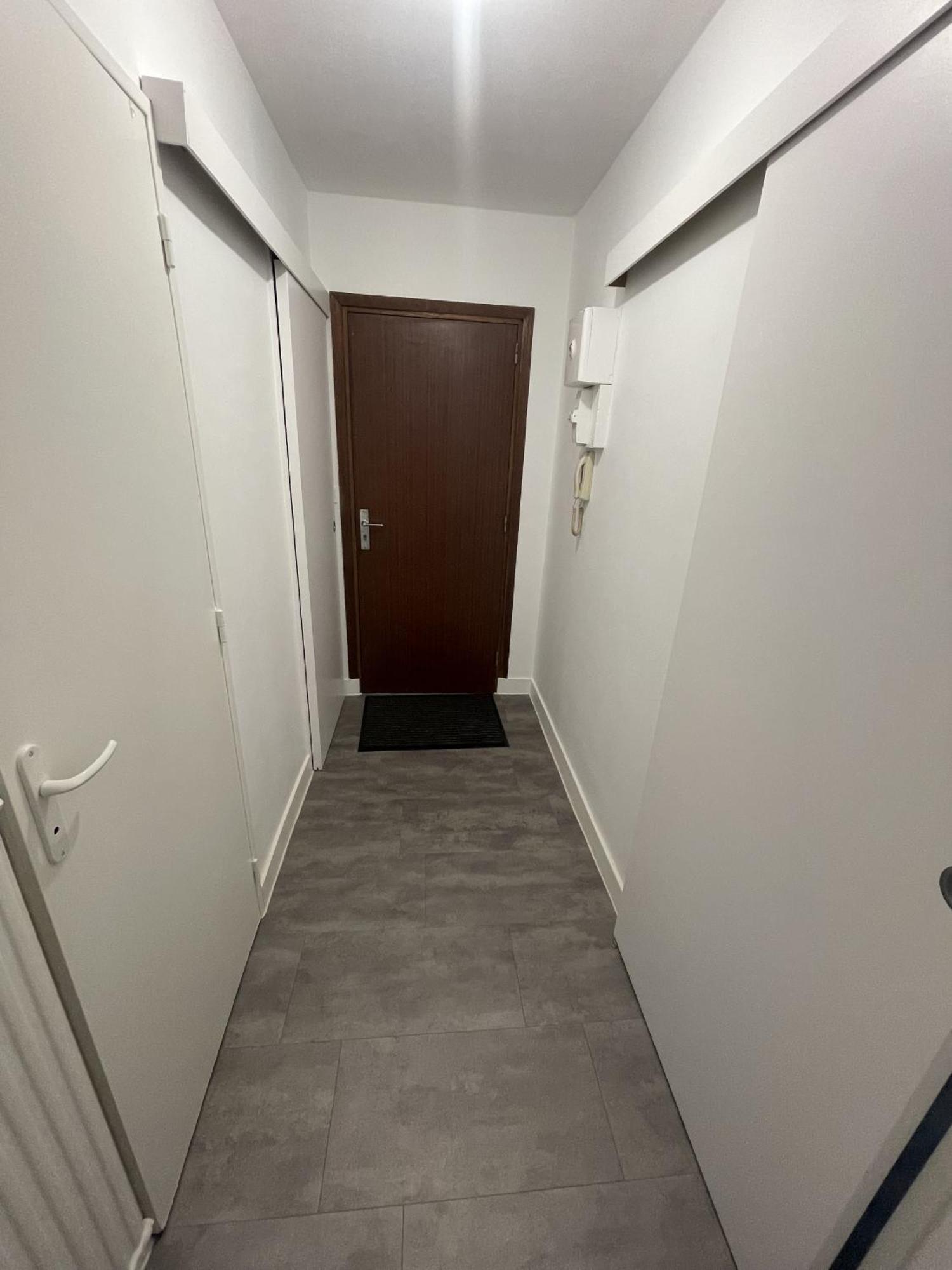 Logement Neuf A Proximite Du Centre Ville Avec Parking Лимож Екстериор снимка