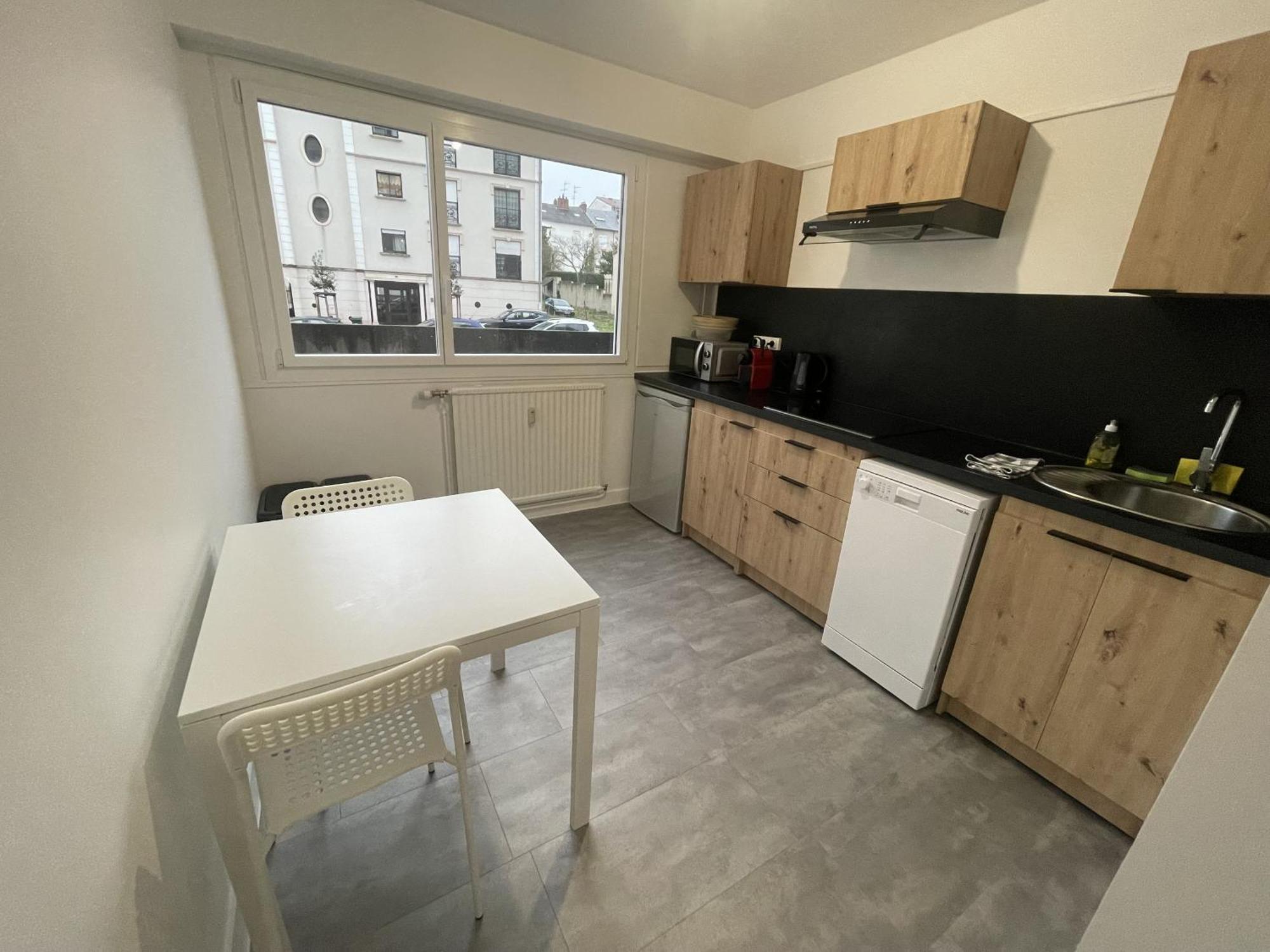 Logement Neuf A Proximite Du Centre Ville Avec Parking Лимож Екстериор снимка