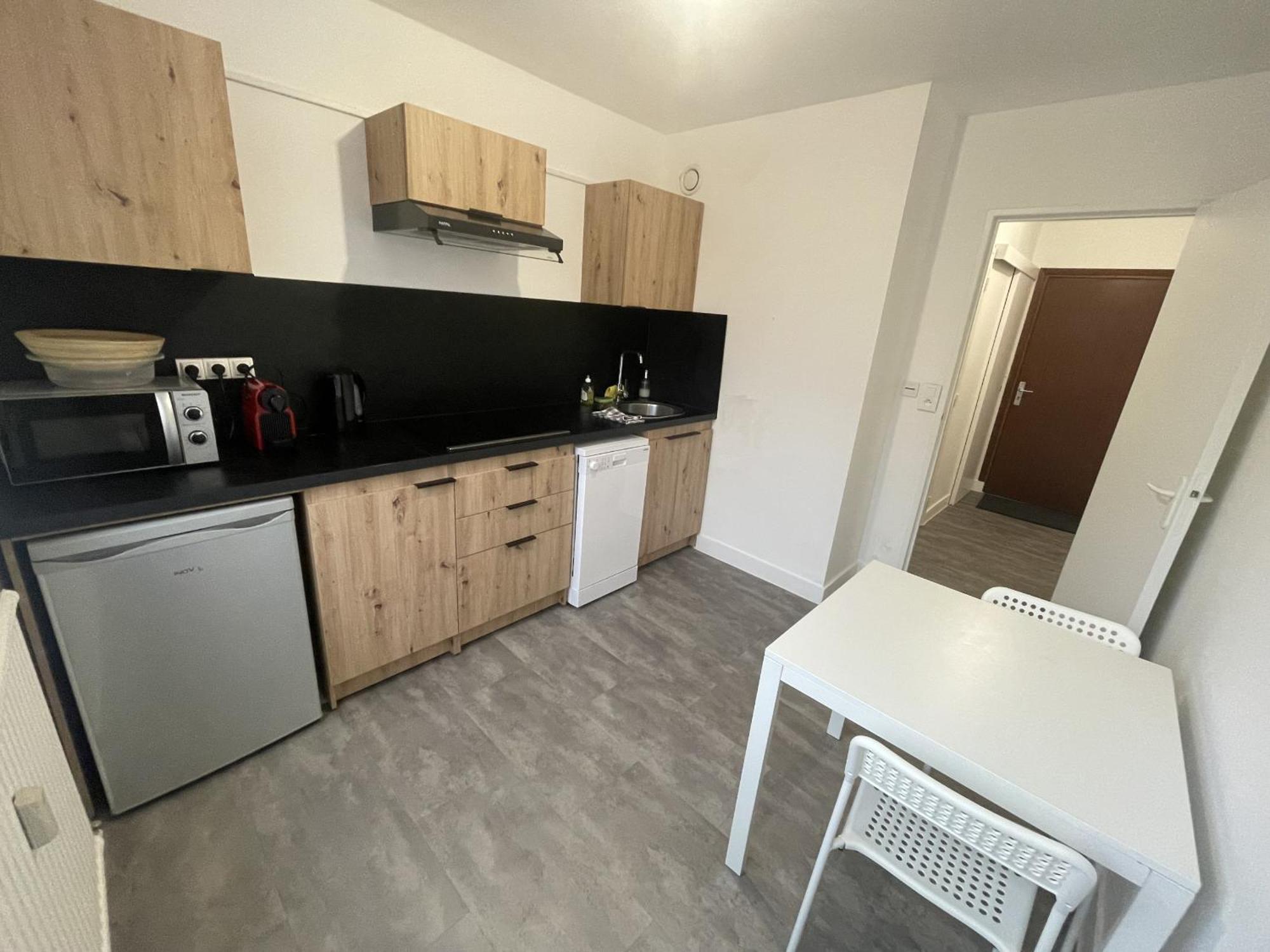 Logement Neuf A Proximite Du Centre Ville Avec Parking Лимож Екстериор снимка