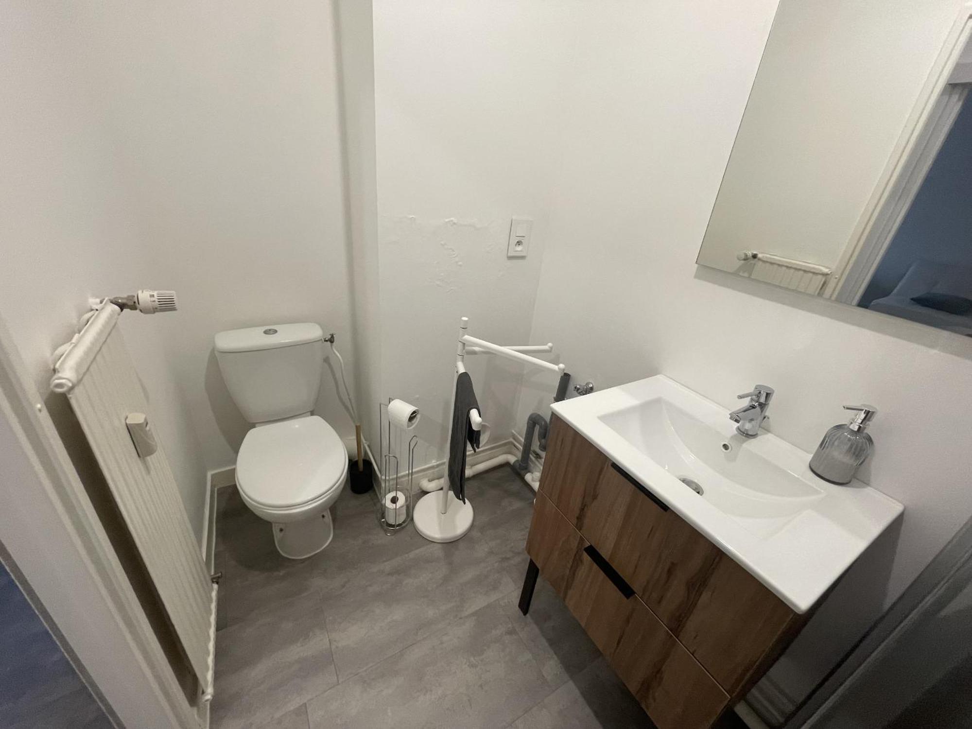 Logement Neuf A Proximite Du Centre Ville Avec Parking Лимож Екстериор снимка